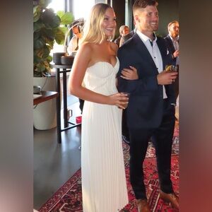 HOUSE OF CB AMORATA DRESS